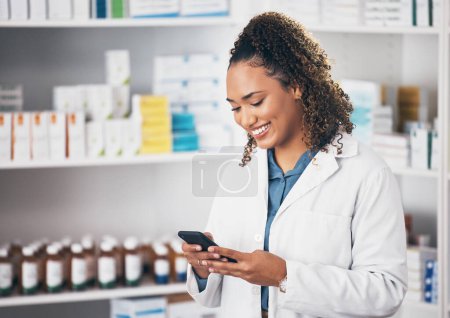 Photo for Pharmacist, smile and woman with smartphone, connection and telehealth with mobile app, social media and texting. Female employee, happy person and healthcare professional with cellphone and chatting. - Royalty Free Image
