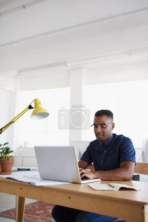 Photo for Journalist, typing or black man with laptop for research working on online business or copywriting. Computer, digital agency or focused worker searching for blog content, reports or internet article. - Royalty Free Image