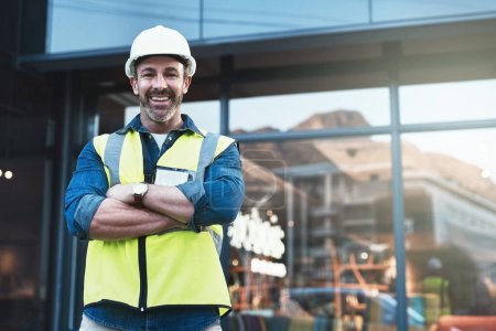 Photo for Engineer, portrait of man architect standing in front of construction site and arms crossed. Industrial or architecture, project or management and happy mature male worker with safety helmet. - Royalty Free Image