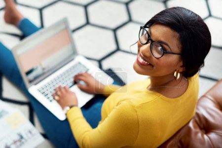 Photo for Planning, portrait and woman on laptop screen, creative and website design for designer business or research. Happy, young person typing, copywriting and working on computer and relax on carpet floor. - Royalty Free Image