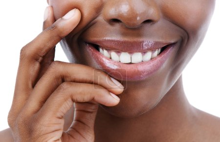 Foto de Million Dollar Smile. Recortado primer plano de un africano americano modelos boca - Imagen libre de derechos