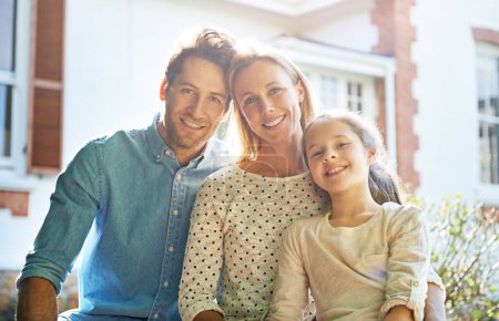 Photo for New house, love portrait and relax happy family with luxury home, real estate or property building, mansion or sale. Faces, support and bonding woman, man or homeowner people smile for relocation. - Royalty Free Image