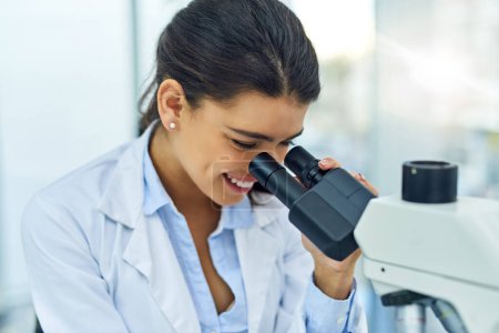 Photo for Research, woman and scientist smile with microscope in laboratory for medical study. Investigation, science and female doctor with DNA sample for future analysis, particle test or lab experiment - Royalty Free Image
