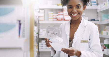 Photo for We always have exactly what the doctor prescribed. Cropped portrait of an attractive young pharmacist filling a prescription in a chemist - Royalty Free Image