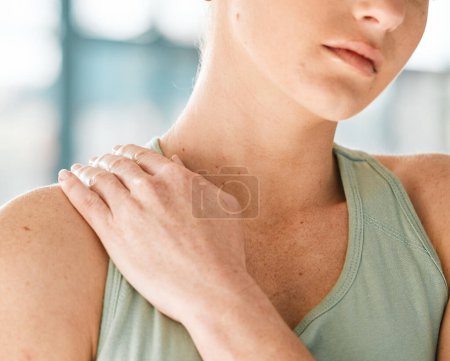 Photo for Fitness, shoulder pain or girl gymnast with injury after exercise, training or workout accident emergency. Hand closeup, sports athlete or injured woman with broken bone inflammation in gymnastics. - Royalty Free Image