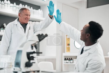 Photo for Science men, high five and together in lab, smile or partnership for goals, results or innovation at job. Senior scientist and mentorship with teamwork, congratulations or success in medical research. - Royalty Free Image