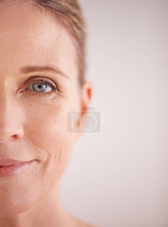 Photo for Naturally beautiful. Cropped shot of a beautiful mature womans face - Royalty Free Image