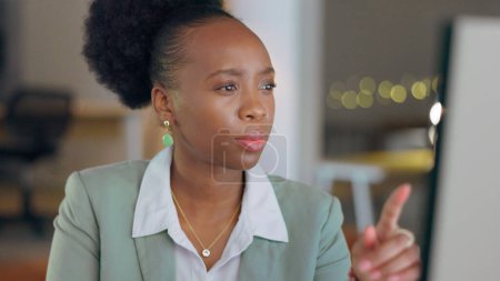 Photo for Business, computer and black woman online reading, thinking and planning with ideas, career and ideas. African person, employee and consultant with a pc, startup and solution with problem solving. - Royalty Free Image