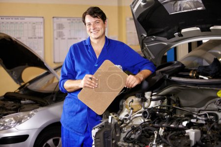 Photo for Portrait, happy man and mechanic with checklist on engine of car, repair or maintenance. Smile, technician and person with clipboard on motor hood, auto service and workshop, garage or small business. - Royalty Free Image