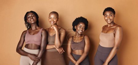 Photo for Friends, face or African models with beauty, glowing skin or results isolated on brown background. Facial dermatology, smile or natural cosmetics skincare in studio with black women or happy people. - Royalty Free Image