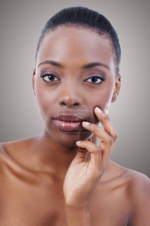 Photo for Skincare, portrait and black woman with beauty and confidence in studio, background or salon. Nails, makeup and serious model with healthy natural glow on skin from cosmetics, facial or dermatology. - Royalty Free Image