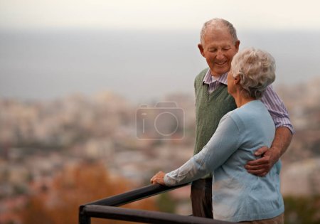 Photo for Love, marriage and senior couple on balcony of home together with view of nature for romantic getaway. Smile, anniversary or bonding with happy elderly man and woman outdoor on holiday or vacation. - Royalty Free Image