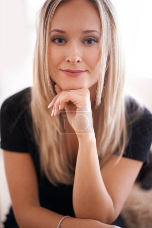Photo for Portrait, woman and thinking with hand on chin, thoughts and planning in living room. Female person, reflect and contemplating idea for future plans with face smile at home or apartment or house. - Royalty Free Image