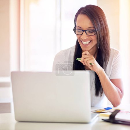 Photo for Happy, woman and reading email on laptop and planning with research information in notebook. Entrepreneur, excited or writing communication online with diary or journal on desk and ideas for startup. - Royalty Free Image