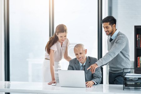 Photo for Laptop, feedback and teamwork in office, business and collaboration with employees, deal and presentation. Happy, boss and proposal in computer, men and woman in project management, corporate and job. - Royalty Free Image
