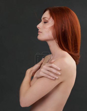 Photo for Red hair, body and naked woman in studio for beauty, wellness or color, shampoo or results on black background. Haircare, self love or ginger nude model with growth, pride or glowing skin cosmetics. - Royalty Free Image