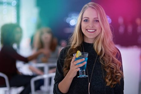 Photo for Wine, cocktail and portrait of girl at club for birthday, celebration or happy hour party. Face, smile or woman with crowd of friends for reunion, fun or bonding at luxury restaurant, disco or event. - Royalty Free Image