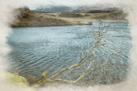 Téléchargez les photos : Aquarelle numérique de Llyn y Dywarchen et Snowdon en hiver dans le parc national de Snowdonia, Pays de Galles, Royaume-Uni. - en image libre de droit