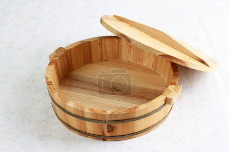Hangiri, Japanese Sushi Rice Bowl Maker. Japanese Wooden Bucket
