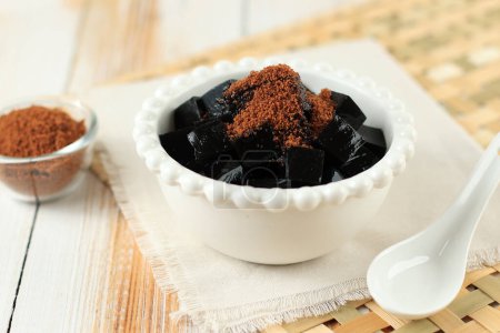 Black Grass Jelly with Palm Sugar Topping 