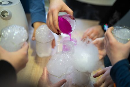 chemical experiments with dry ice that makes artificial smoke