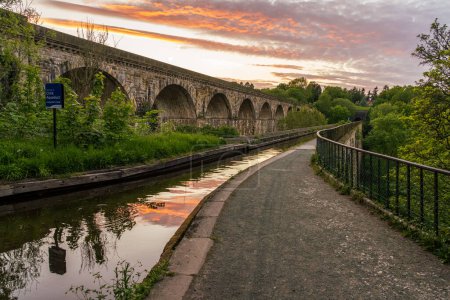 Abendstimmung im Chirk Aqueduct & Viaduct, Wrexham, Clwyd, Wales, Großbritannien