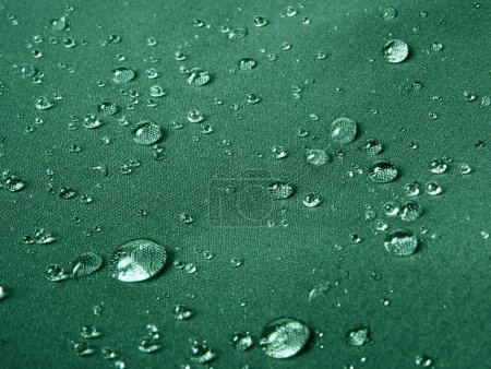 Téléchargez les photos : Technological waterproof and breathable fabric with raindrops - en image libre de droit