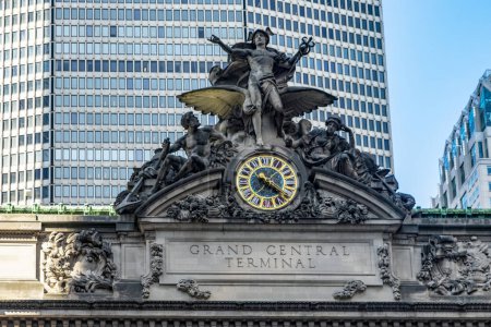 Foto de Nueva York, Estados Unidos; 1 de junio de 2023: Fotografía de la Grand Central Terminal de Manhattan, esta es la estación de tren de Manhattan y la Gran Manzana. - Imagen libre de derechos