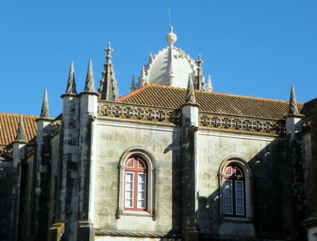 Téléchargez les photos : Portugal, Lisbon, Navy Museum (Museu de Marinha), the courtyard of the museum, fragment of a building - en image libre de droit