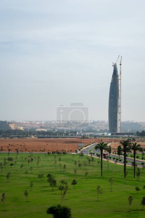Foto de Vista aérea de la Torre Mohammed VI en Rabat - Imagen libre de derechos