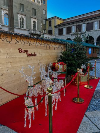 Photo for Casetta di babbo natale - Christmas House Santa. Bergamo, Italy 21.12.2023. - Royalty Free Image