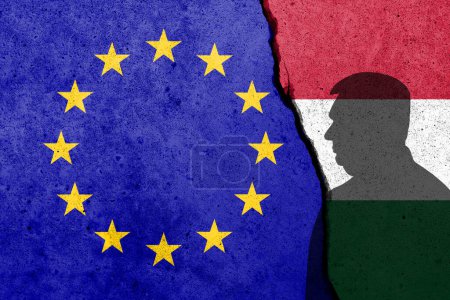 Téléchargez les photos : Drapeaux de l'Union européenne et de la Hongrie peints sur le mur de béton - en image libre de droit