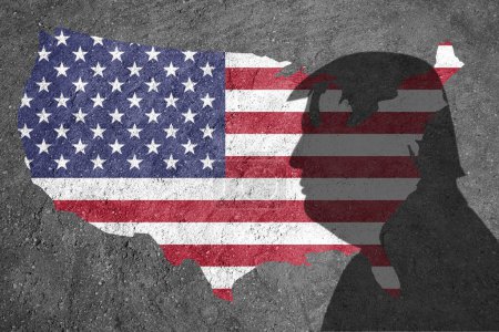Foto de Bandera de los Estados Unidos de América pintada en un muro de hormigón - Imagen libre de derechos