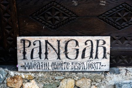 Téléchargez les photos : SUGAG, ROUMANIE - 20 AOÛT 2023 : Pangar - magasin d'objets d'église. - en image libre de droit