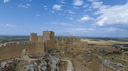 Vue de la forteresse caliphale de Gormaz dans la province de Soria, Espagne