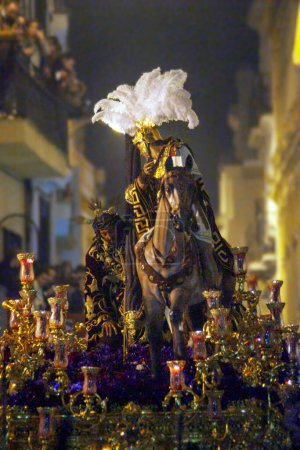 Mysteriöse Prozession der Bruderschaft der Hoffnung von Triana, Karwoche in Sevilla