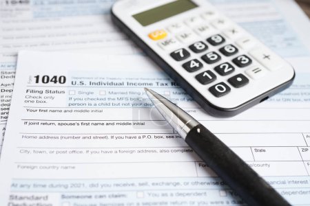 Steuerformular 1040 US Individuelle Einkommensteuererklärung, unternehmerisches Finanzierungskonzept.