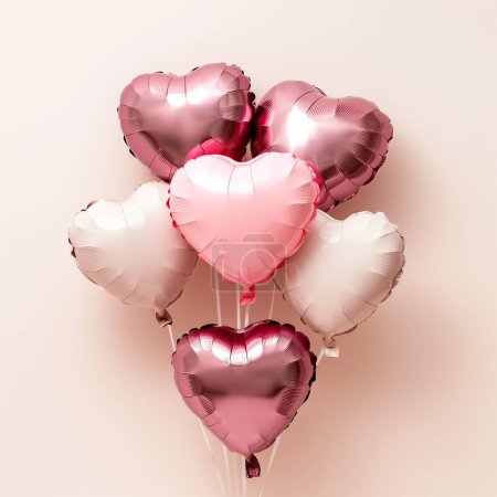 Téléchargez les photos : Ballons gonflables en forme de coeur - en image libre de droit