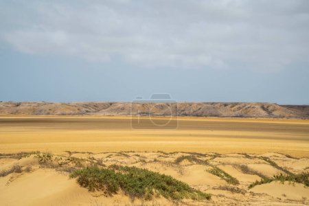 Foto de Paisaje panorámico en día soleado, Playa Cabo de la Vela. - Imagen libre de derechos