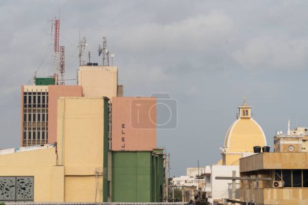Téléchargez les photos : Riohacha, Guajira, Colombie. 4 mars 2020 : Panoramique de la ville et des bâtiments. - en image libre de droit
