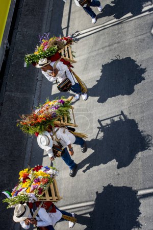 Foto de Medellín, Antioquia, Colombia. 11 de agosto de 2019: Desfile de Silleteros en la Feria de las Flores. - Imagen libre de derechos