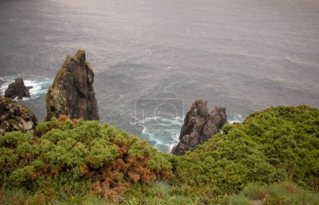 Téléchargez les photos : Une vue sur la mer Atlantique depuis le Cap Ortegal en Galice, Espagne - en image libre de droit
