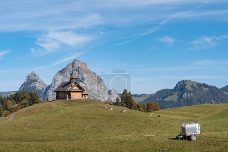 Kapelle in Stoos Dorf in der Schweiz. Alm in den Schweizer Alpen