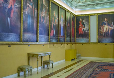 Téléchargez les photos : Palerme, Italie - 17 octobre 2022 : Salle des vice-rois dans les appartements du Palais normand également connu sous le nom de Palais royal - en image libre de droit