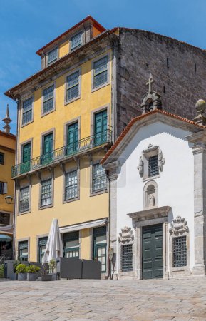 Téléchargez les photos : Porto, Portugal, la chapelle Senhora do Cais dans la vieille ville - en image libre de droit
