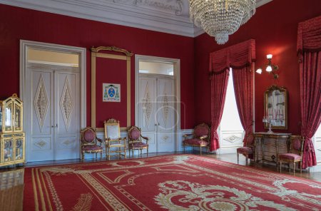 Foto de Oporto, Portugal - 18 de abril de 2023: La gran sala de recepción del Palacio del Obispo - Imagen libre de derechos