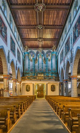 Foto de Constanza, Alemania - 15 de junio de 2023: La nave y el órgano de la iglesia de San Esteban - Imagen libre de derechos