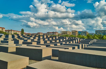 Foto de Berlín, Alemania - Juky 31, 2019: El monumento al judío asesinado de Europa - Imagen libre de derechos