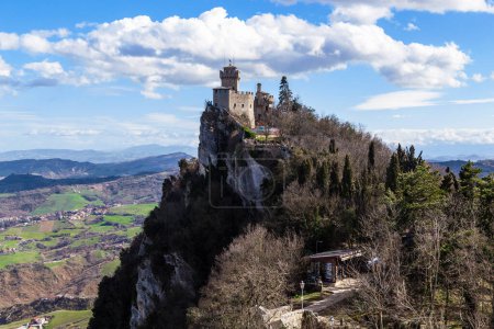 Photo for SAN MARINO, SAN MARINO - MARTH 11, 2023: This is a view of the La Cesta Fortress or Second Tower on Monte Titano, built the second of three fortresses in the small Italian enclave in the 13th century. - Royalty Free Image