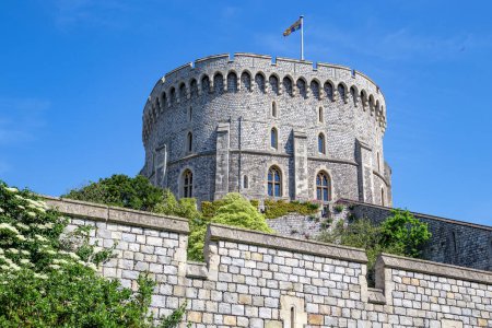 Photo for WINDSOR, GREAT BRITAIN - MAY 19, 2014: This is a view of the oldest building of Windsor Castle - the Round Tower (12th century). - Royalty Free Image